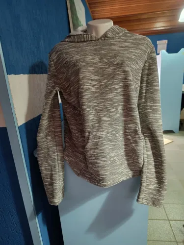 Blusão de moletim tamanho G