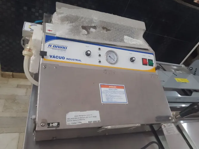 SELADORA A VÁCUO DE BICO B 410 COM TRAVA NOVA