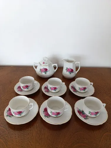 Conjunto de café de porcelana 14 peças 