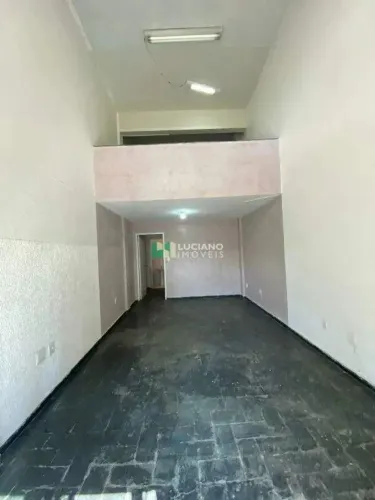 Loja Comercial à Venda  Bairro Santa Mônica, Prox a Av Erico Verissimo