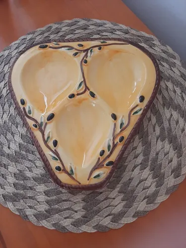 Petisqueira em porcelana pintura a mão