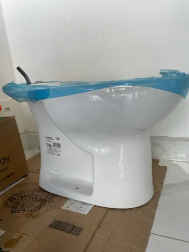 Vaso sanitário novo nunca usado, negociável pra vender logo