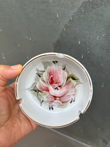 Cinzeiro pintado a mão 