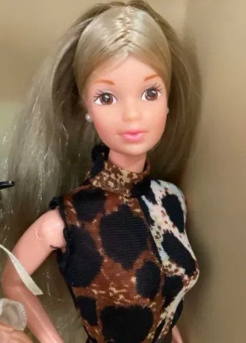 Troco Lia Outono por Lia Alta Costura - amiga da Barbie 