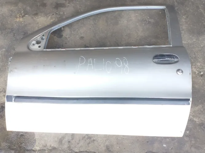 Porta dianteiro esquerdo Fiat Palio 98/00 2p