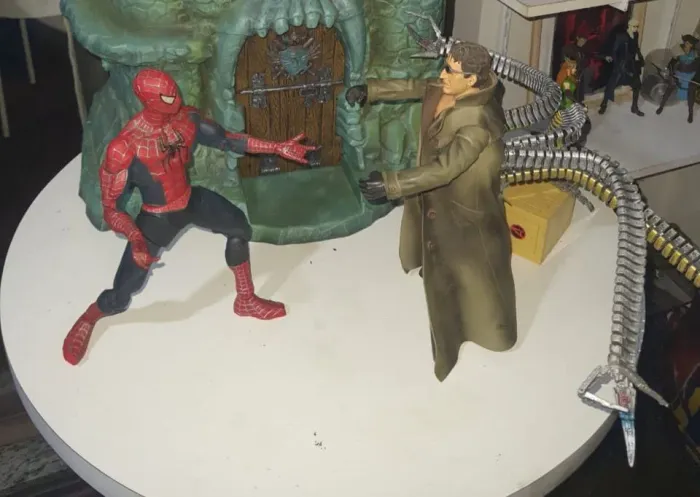 Action Figures Spider-Man vs. Doutor Octopus