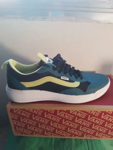 Tênis Vans Ultrarange Exo Original na Caixa NOVO..42
