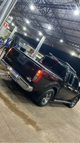 Nissan Frontier LE Attack CD 4X4 2.5 TB Die.aut 2013