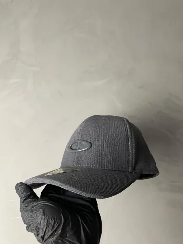 Boné Oakley Tican 
