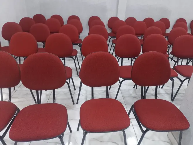 Cadeiras modelo executiva