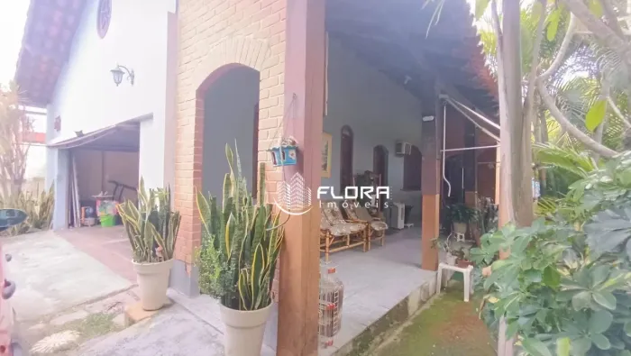 Casa com 3 dormitórios à venda, 207 m² por R$ 640.000,00 - Serra Grande - Niterói/RJ