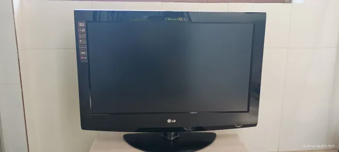 Tv Lg 32lg30r Lcd 32 Hd, conversor digital, Hdmi