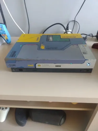 Xbox one x edição limitada Cyberpunk 2077