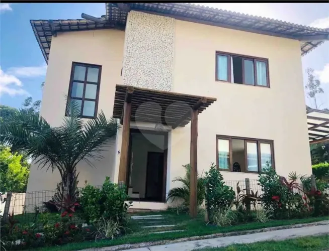 Condomínio com 4 quartos à venda em Praia do forte - BA