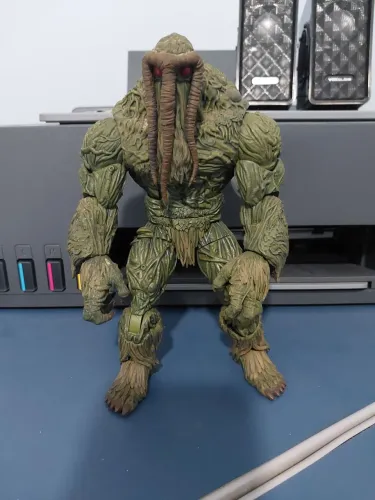 Marvel legends Man Thing BAF