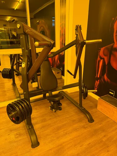 Vende-se Equipamento de Musculação Supino Declinado Articulado da Map Fit