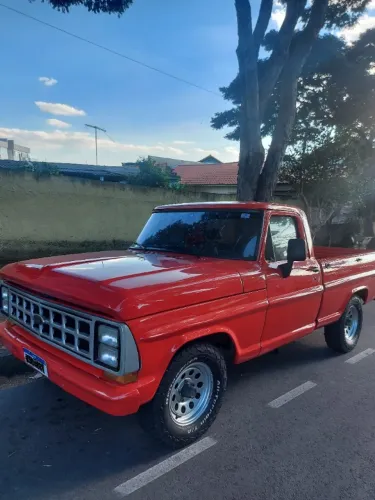 Ford F-1000 Super Diesel / Super Diesel Turbo 1983