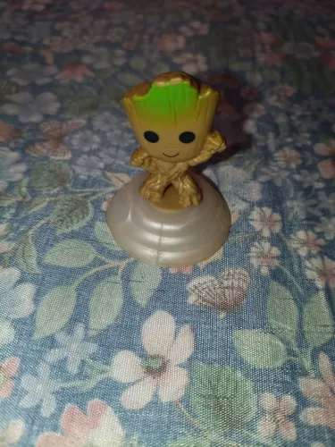 Boneco Groot Especial Disney 100 Anos 