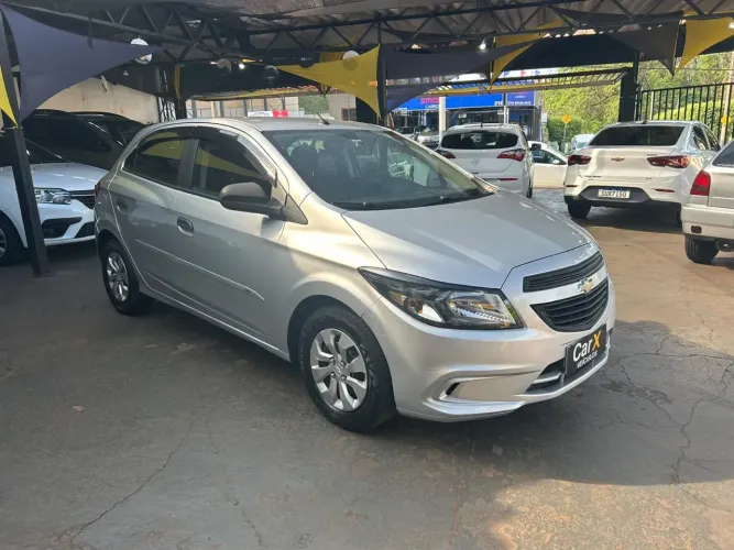 Chevrolet Onix JOY Hatch 1.0 8V Flex Mec. 4P 2019