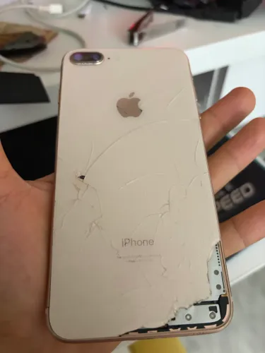 IPHONE 8 PLUS 64 GB