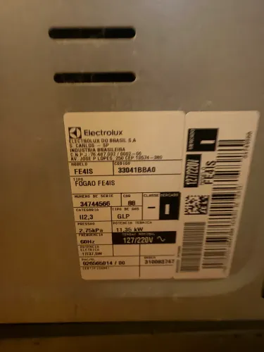 FOGÃO 4 BOCAS ELETROLUX SEMINOVO MODELO FE4IS