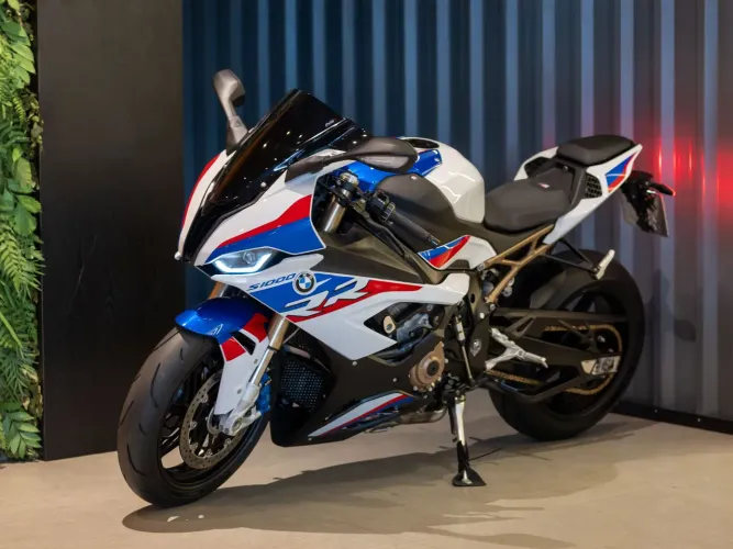 BMW S1000RR M 2022