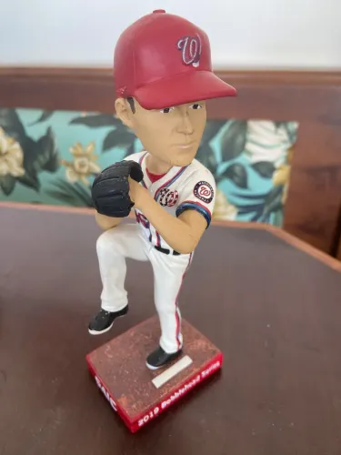 Bobblehead Washington Nationals 2019 Oficial MLB