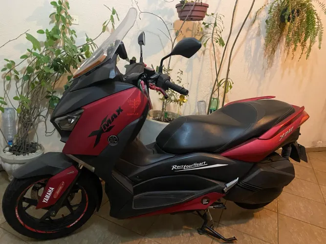 Moto Yamaha XMax 2019 250 ABS