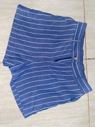 Short listrado azul e branco P