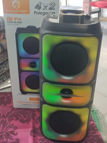 Caixa de Som Portátil Bluetooth QS07 LED Colorido USB Rádio FM