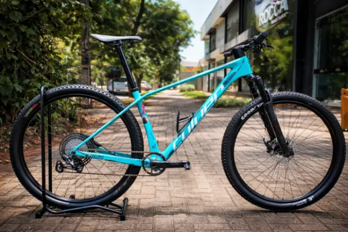 Bicicleta MTB Coluer Demoniza XTR Carbono 12v RockShox SID Aro 29 Tam 17