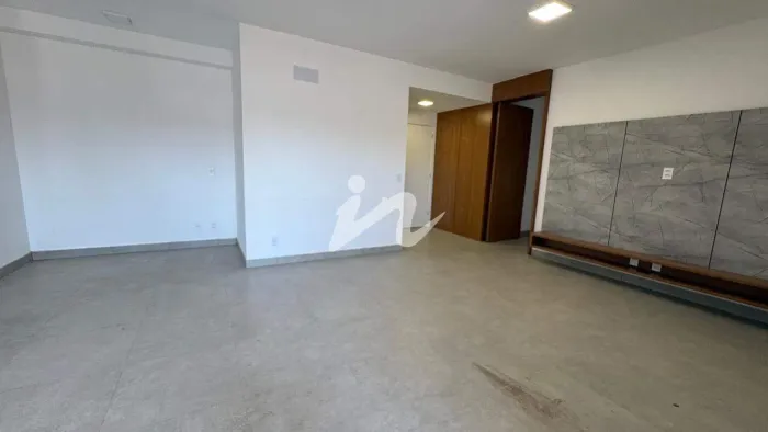 Apartamento residencial à venda no Bairro Lídice, em Uberlândia, com 3 suítes