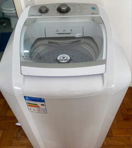 Vendo Máquina de Lavar Colormaq 12 kg semi nova