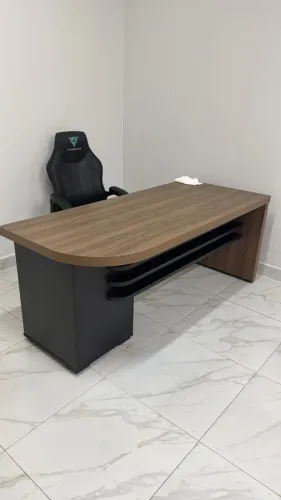 Mesa de Escritório 