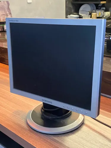 Monitor Samsung SyncMaster 540w