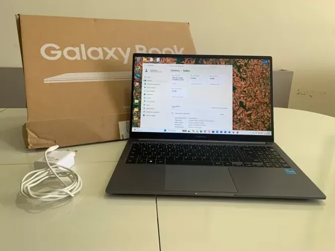 Samsung Galaxy Book4 i3 13ª 8GB SSD 256GB Full HD Impecável