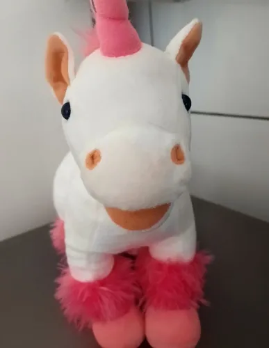 Pelúcia: Unicórnio branco e rosa