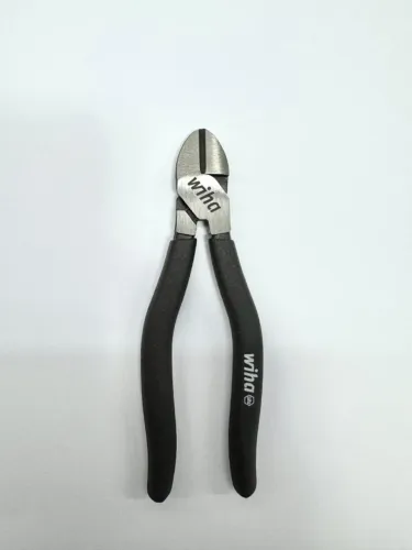 ALICATE WIHA CORTE DIAGONAL BLACK FOREST 6"