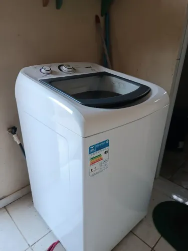 Máquina de Lavar 9kg