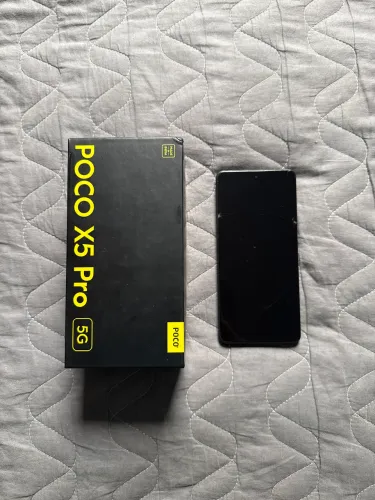 POCO X5 Pro 5G 256GB Preto - Funcionando - Tela Trincada