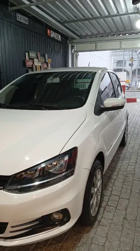 Volkswagen Fox Comfortline 1.6 Flex 8V 5P 2015