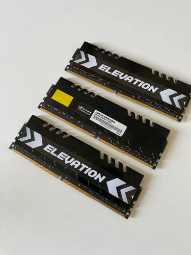 3 Memórias Ram DDR4 - 8 Gb - LEIA A DESCRIÇÃO.