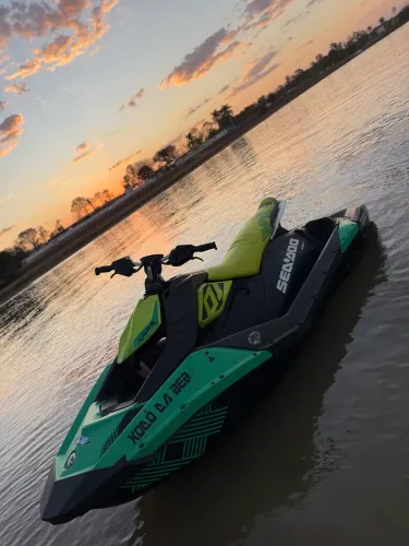 Jet ski spark 3 lugares 2020
