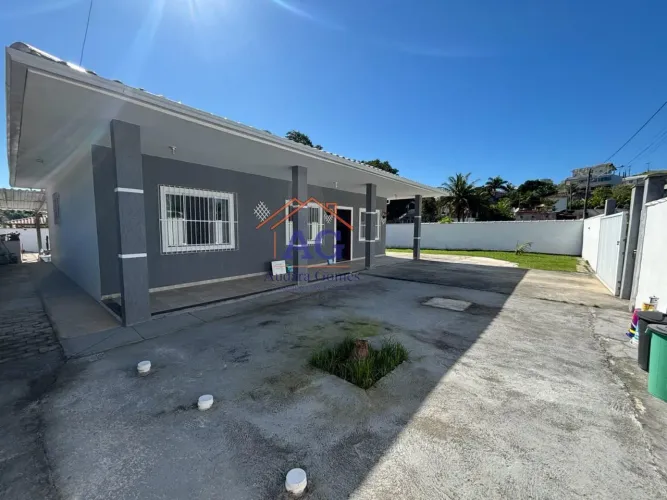 Casa para Venda em Saquarema, Vilatur, 3 dormitórios, 1 suíte, 2 banheiros, 4 vagas