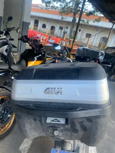Baú gibi
