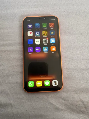 iPhone XR 128gb na carcaça 17 Pro Max
