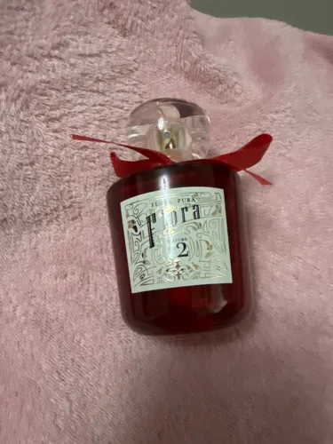 Perfume Flora 2_ Baccarat Rouge