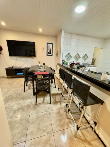 Alugo Casa mobiliada com 2 quartos / Fortaleza ce