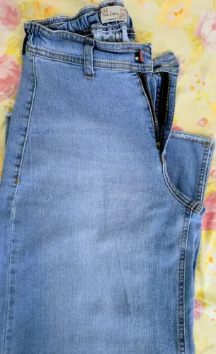 Calça jeans feminina
