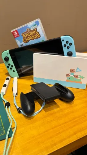 Nintendo Switch Animal Crossing Edition